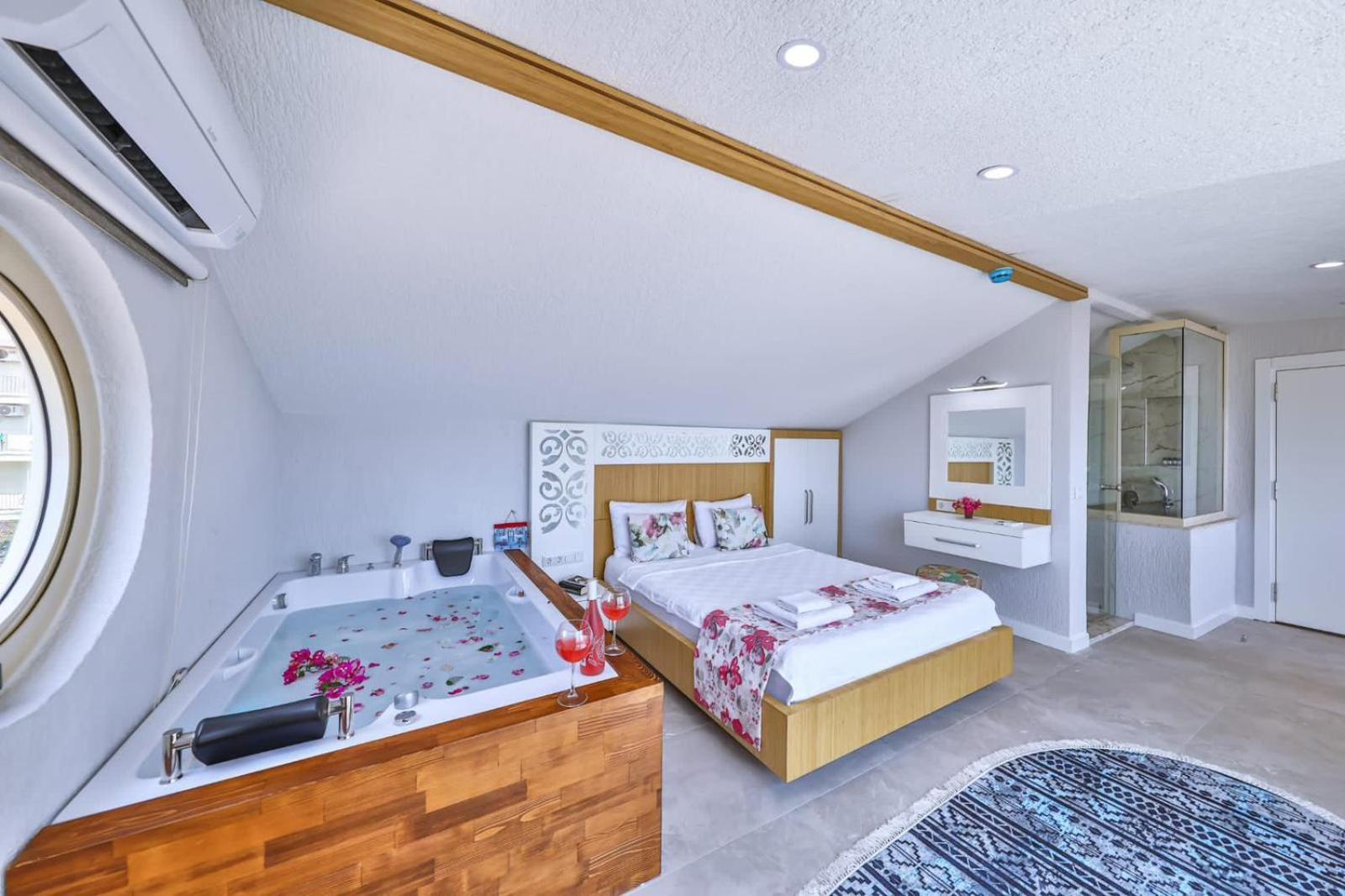 Aparthotel Hediye Hanim Suit&Apart Kaş Exteriér fotografie
